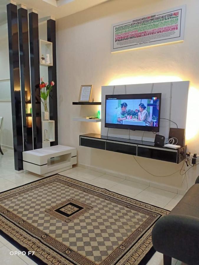 Melissa Homestay Merlimau Extérieur photo
